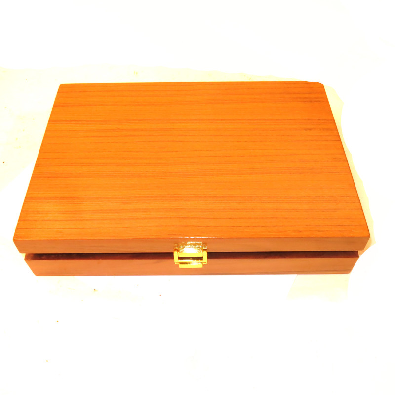 Boite de présentation pour 2 Luger P08 Artillerie ou court ref 6