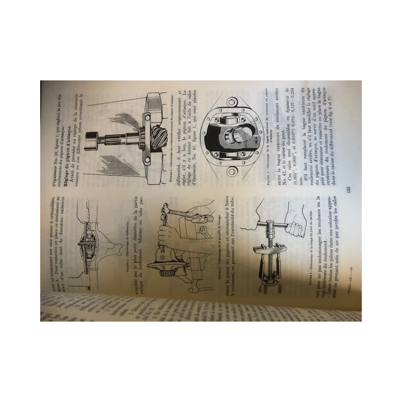 Manuel de conduite et d'entretien pour voiture de reconnaissance "Jeep" Ford ou Willis reprint 