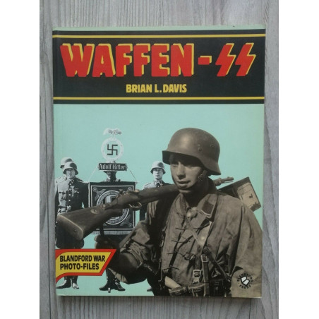 Livre Waffen SS par B.L. Davis et13