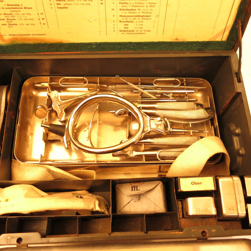 Boite Chirurgien Allemand WH  1943 Truppenbesteck 