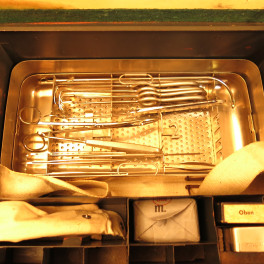 Boite Chirurgien Allemand WH  1943 Truppenbesteck 