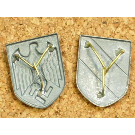 Paire d'insignes métal original  de casque Afrika korps original 39/45 
