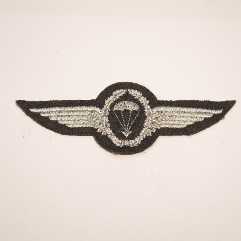 Brevet tissu parachutiste Bundeswehr argent ref bo38