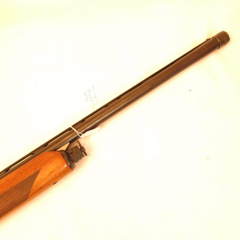 Fusil Beretta modèle 302 semi auto calibre 12 