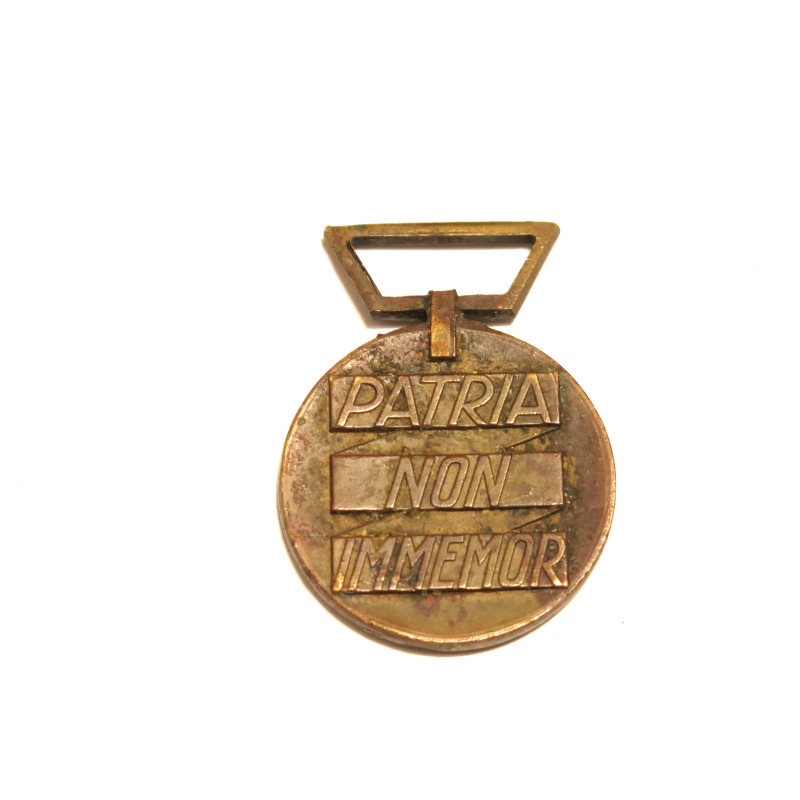 Médaille de la resistance Patria non immemor Réf bo 43 