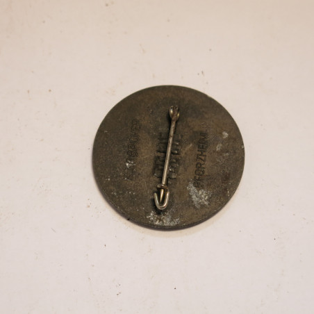 Insigne de journée Allemande 1 mai 1938 ref R 2   bo 43