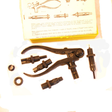 Pince LYMAN  n 310 avec 5 outils 