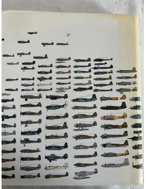 Superbe Encyclopédie Mondiale des avions militaires de E. Angelucci