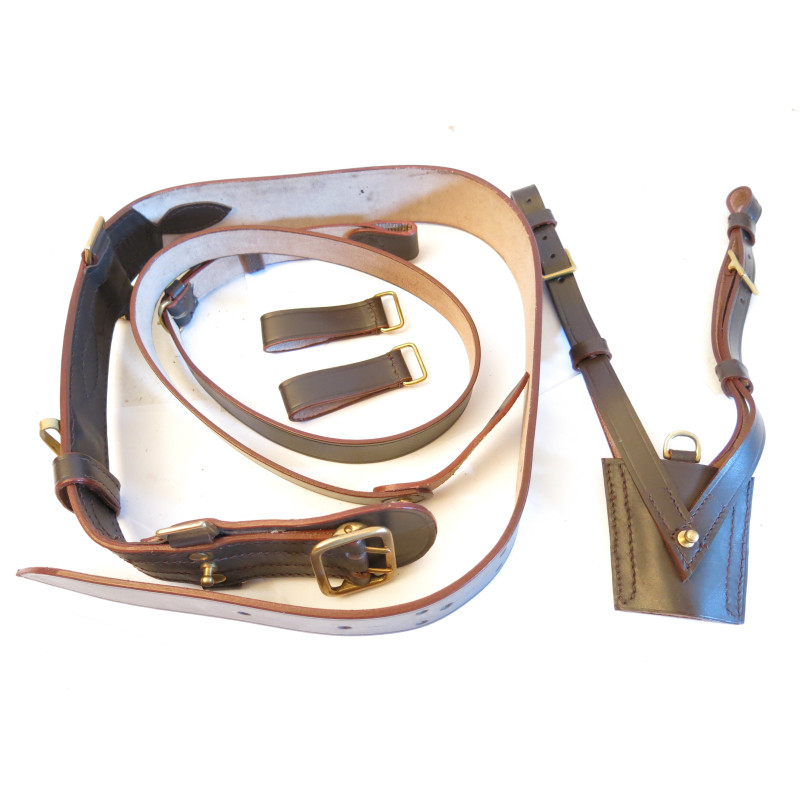 Ensemble Anglais ceinturon cuir Sam Brown Bess