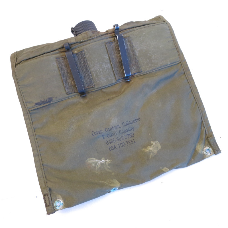 Gourde 2 quart US 1967 Vietnam avec sa housse ref u 188