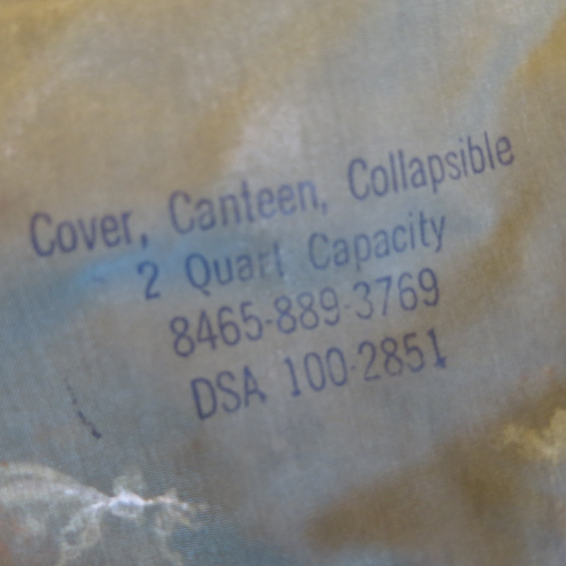 Gourde 2 quart US 1967 Vietnam avec sa housse ref u 188