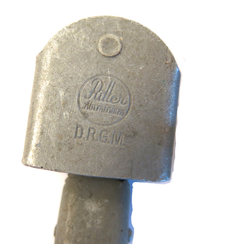 2  crochets sac a dos Allemand 39/45 ref wh 78 box 213 