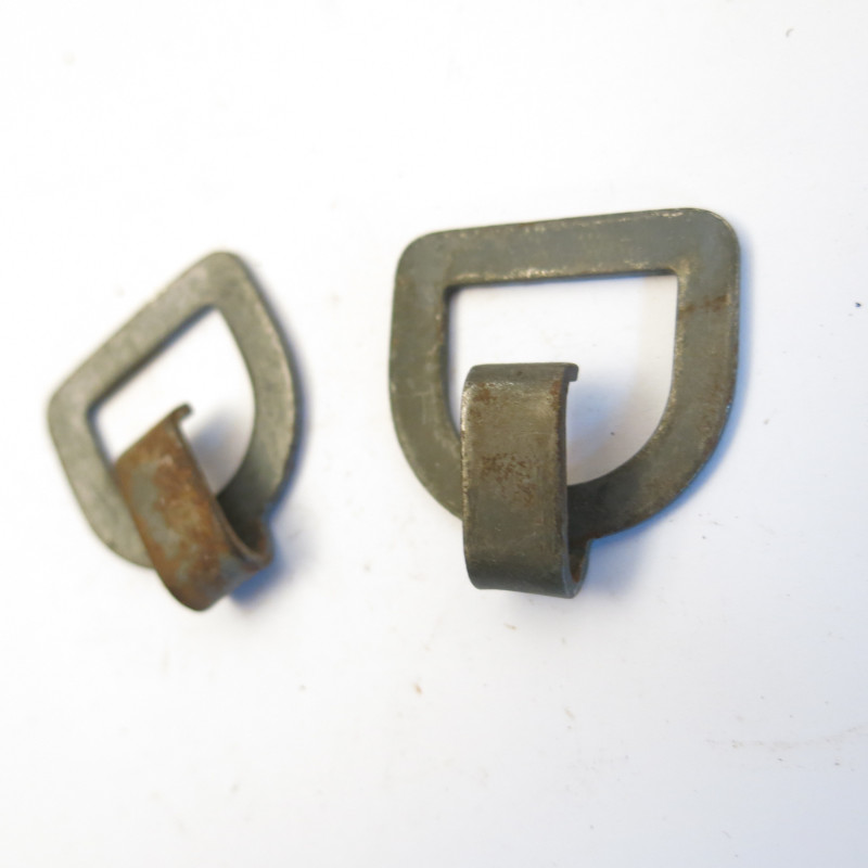 2  crochets original sac a dos  Allemand 39/45 ref wh 03  box 213 