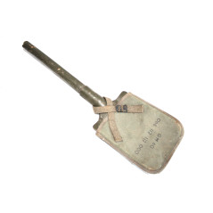 Pelle de l'armée française WWII avec sa housse d'origine