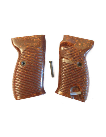 Paire de plaquettes originales marron pour pistolet P38 ref pl 499