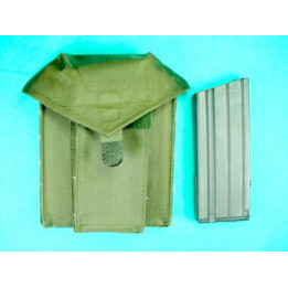 pouch magazine Famas