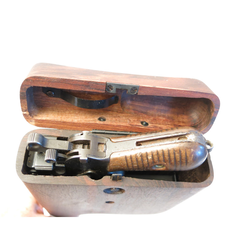 Étui crosse bois C96 schnellfeuer 712. Étui crosse bois C96 schnellfeuer 712.