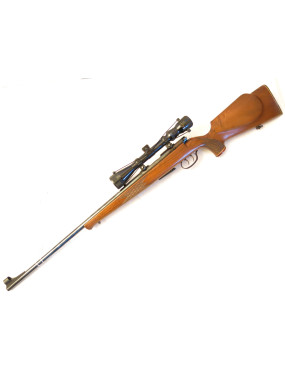 Carabine Anschutz modèle 1432 calibre 22 Hornet avec lunette numero 1243650 