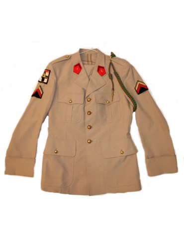 Ensemble Veste et Pantalon été d'un Caporal Chef du 1er Régiment Artillerie (M59)