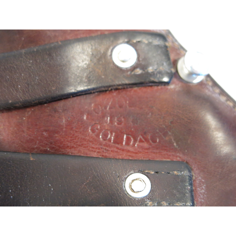 Etui cuir SIG P210 daté 1950   ref et 131