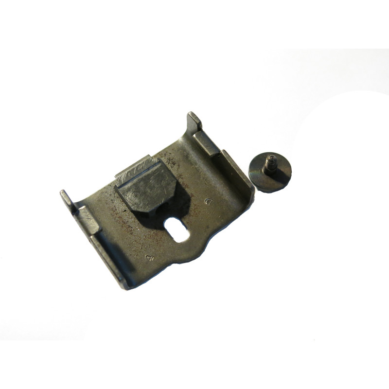 Verrou de capot avec vis  MG 34 ww2