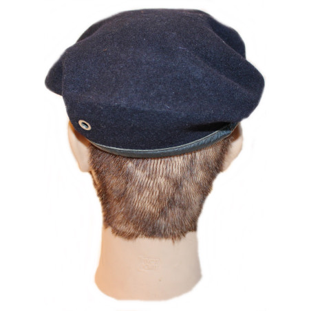 Beret de cavalerie française  avec son insigne