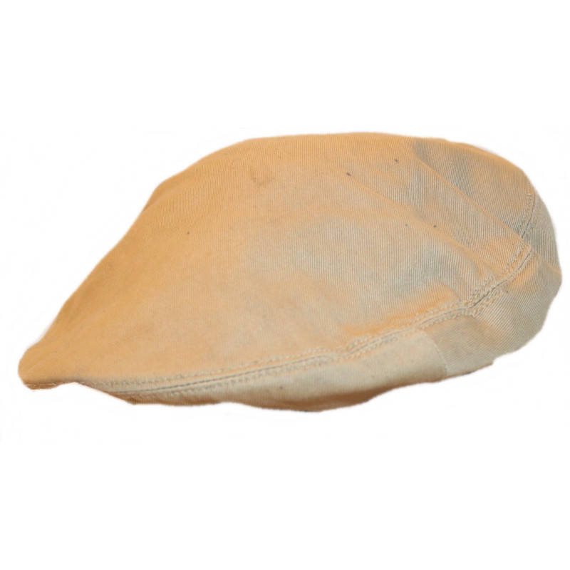 Béret de l'infanterie de l'armée française avec son insigne