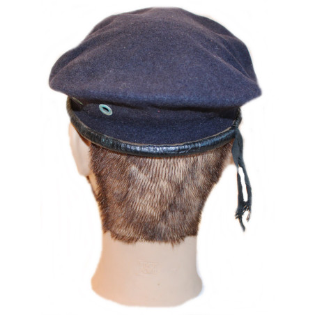 Beret de cavalerie française  avec son insigne