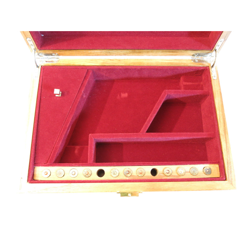 Boite de presentation revolver1873 ref 7
