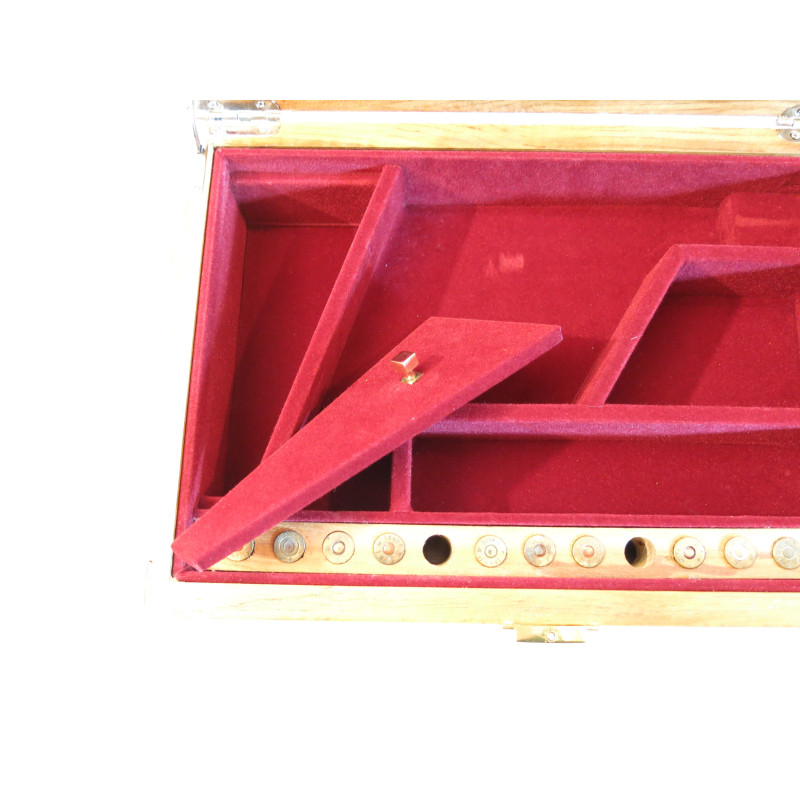 Boite de presentation revolver1873 ref 7