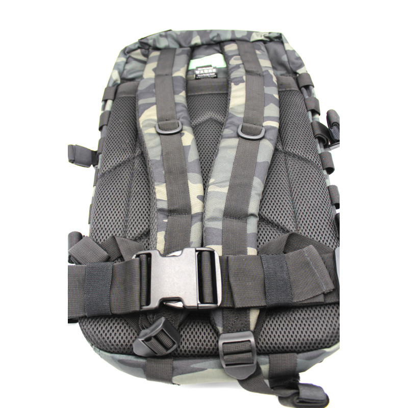 Sac à dos US style "Assault" 36 litres Dark Camo