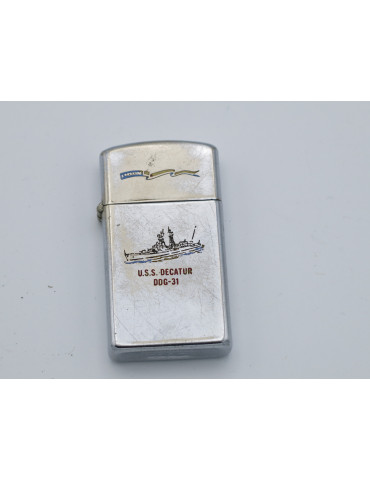 Zippo slim original de 1974 gravé bateau USS Decatur US Vietnam ref 80 