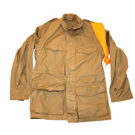 Veste modèle 47 avec foulard orange