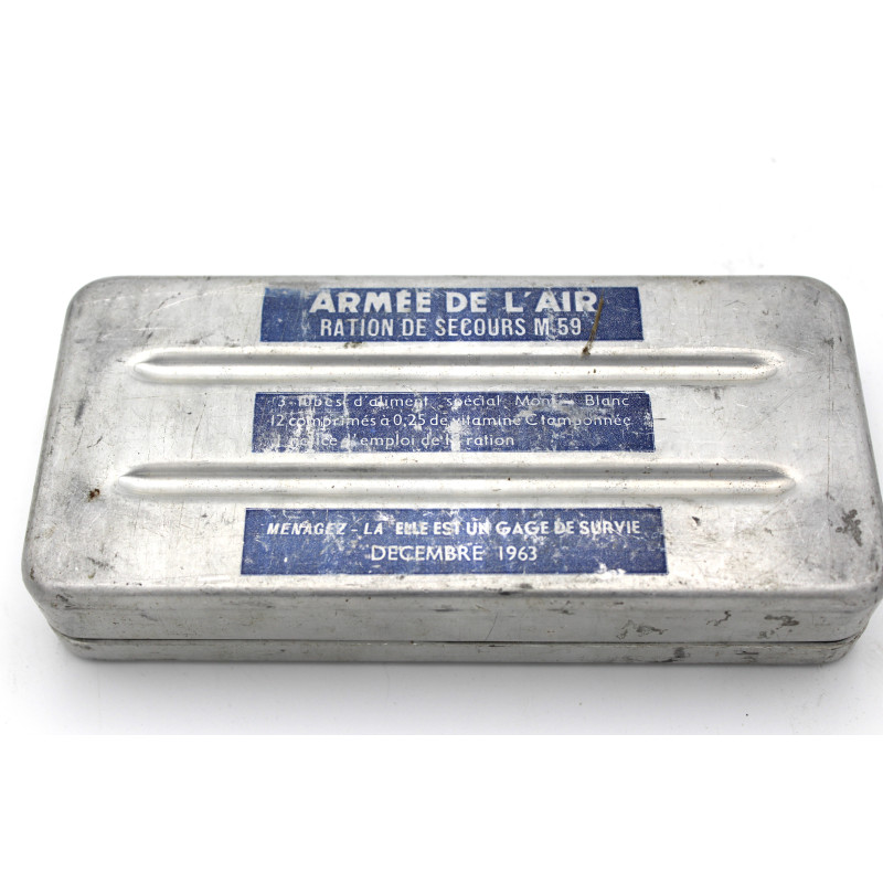 Boite vide de l'armée de l'air de 1963 pour ration et déchlorureur d'eau