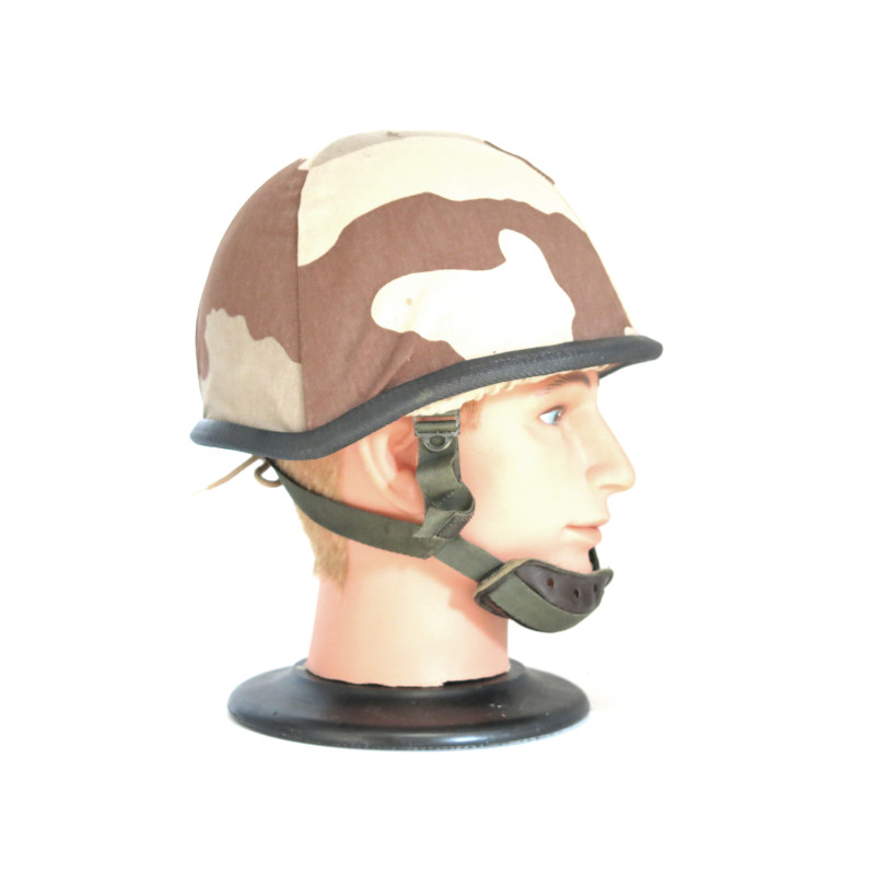 Casque français F1 1981 avec couvre casque Daguet ref 333 box 600