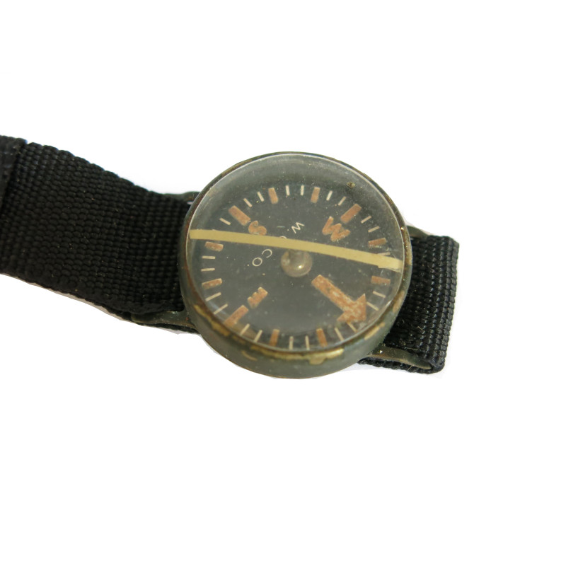 Petite boussole de poignet WCCO US Vietnam Ref vn 115 box 206