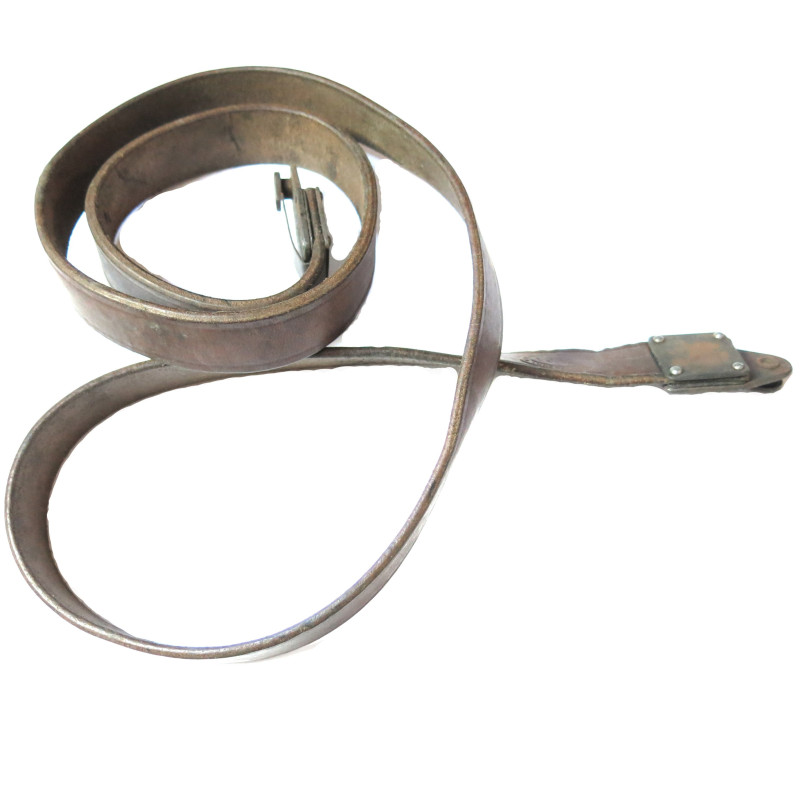 Rare bretelle cuir pour Téléphone de campagne Allemand  WH bakélite datée 1942 