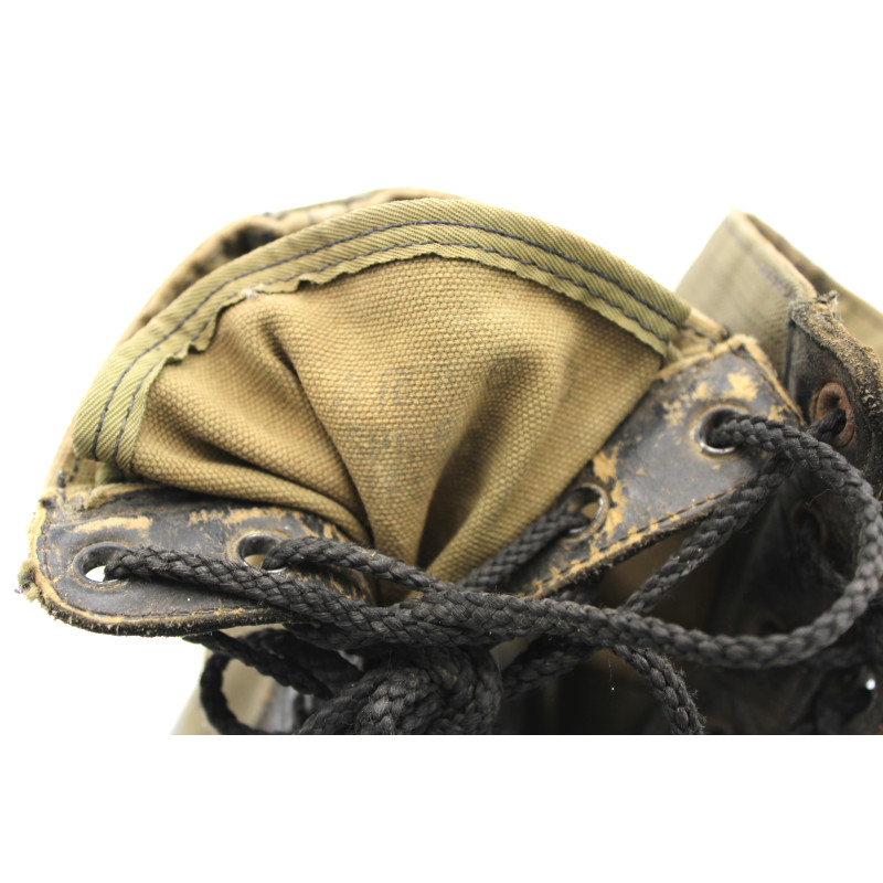 Jungle boots originales Taille 5W datées 1970