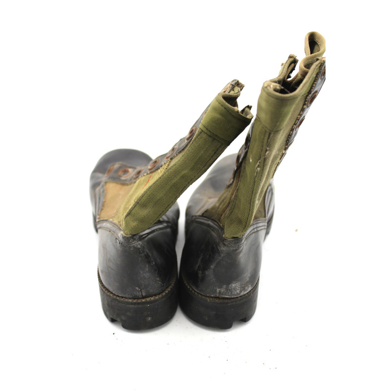 Jungle boots originales Taille 5W sans lacet