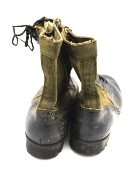 Jungle boots originales taille 6W semelle Vibram