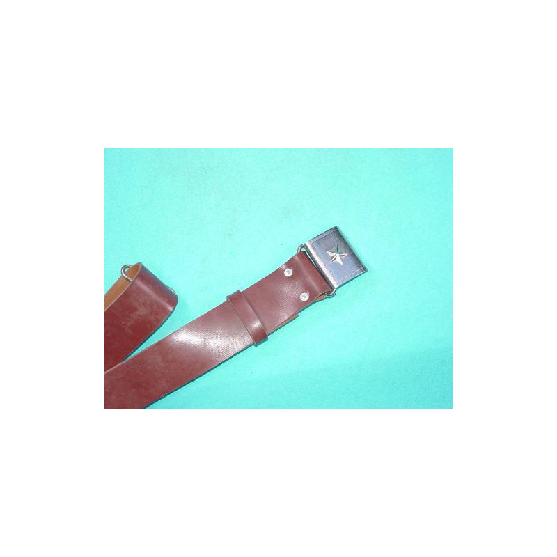 Ceinturon cuir Viet cong