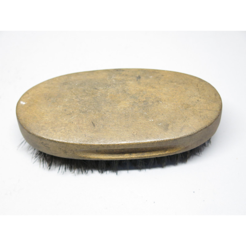 Brosse US ww2 ref box 221  