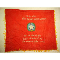 Drapeau nord Vietnam ref un 106