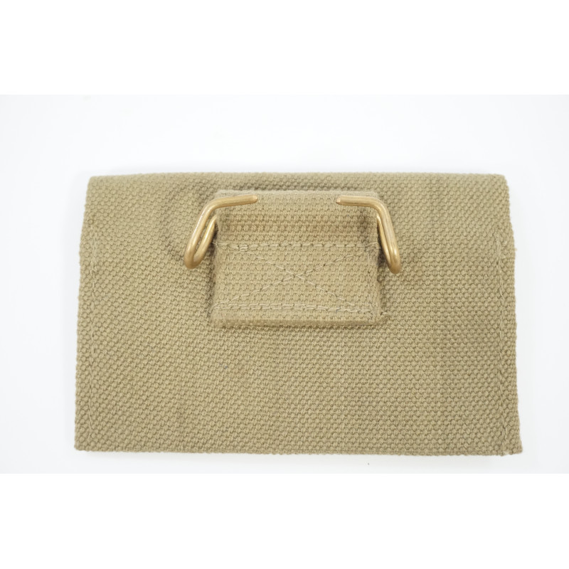 Porte pansement US M24 couleur Verte reproduction 