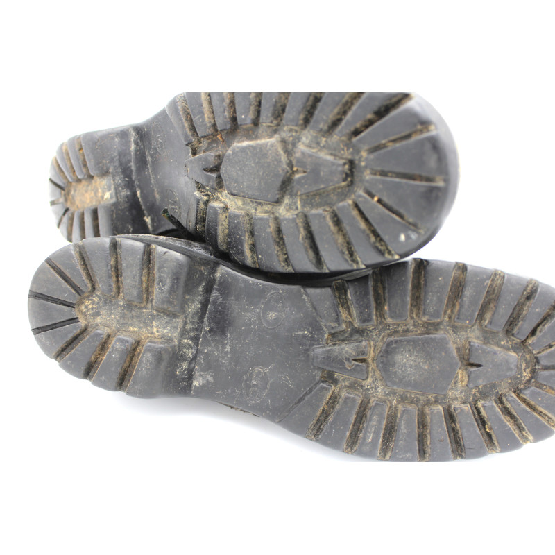 Jungle boots originales taille 7R CIC semelle vibram datée 1967