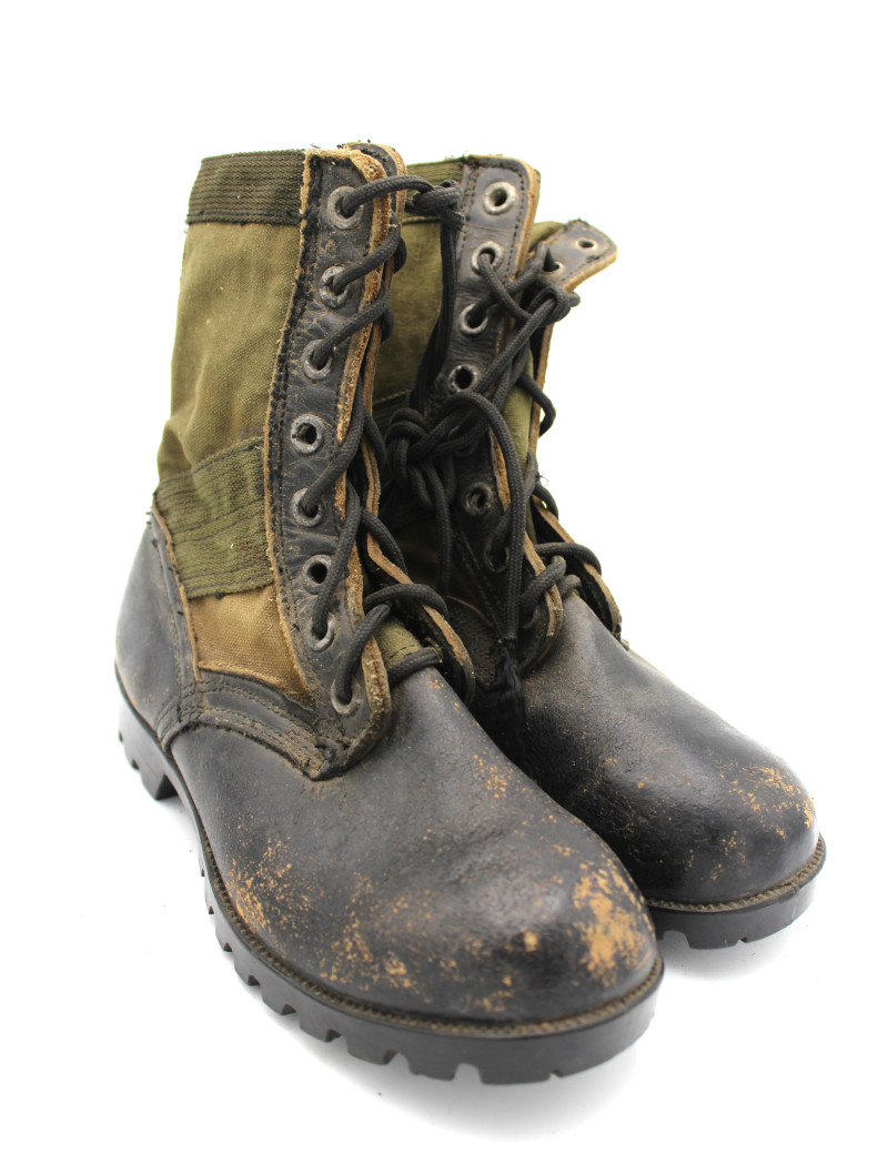 Jungle boots originales taille 7 Star 105 avec semelle VIBRAM avec tampon 105