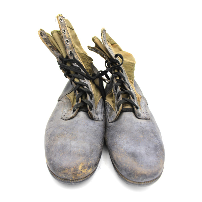 Jungle boots originales taille 13R BATA avec semelle VIBRAM