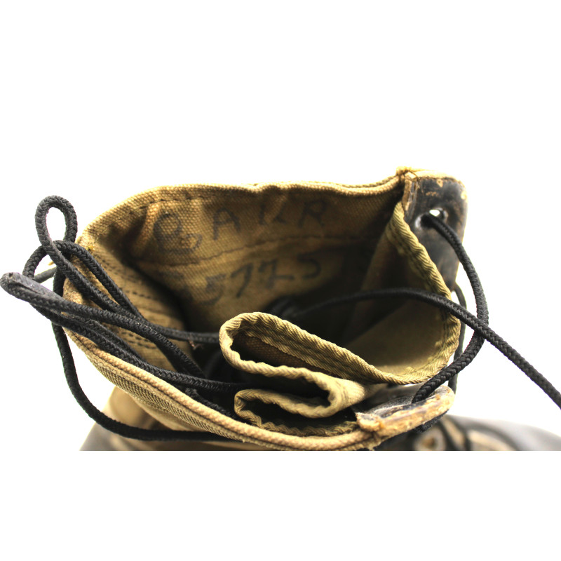 Jungle boots originales taille 11W eJ semelle type PANAMA marquée BAUR