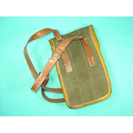 Porte chargueur AK47 Viet cong  sangles cuir