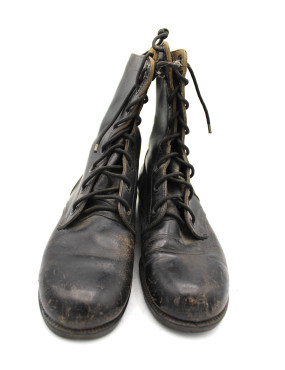 Bottes de combat originale US Vietnam taille 5R datée 1973